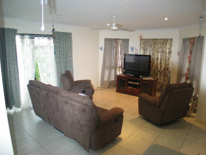 18 Catalina Court, Bowen QLD 4805