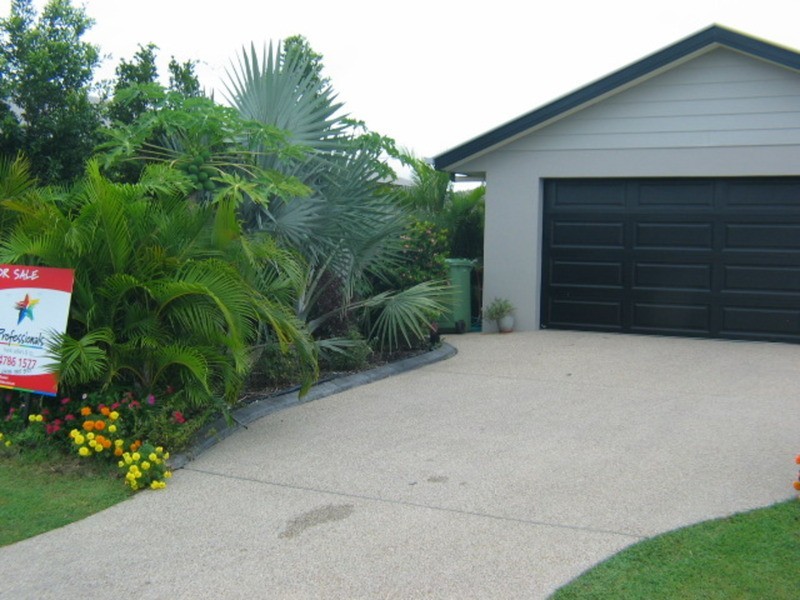 18 Catalina Court, Bowen QLD 4805