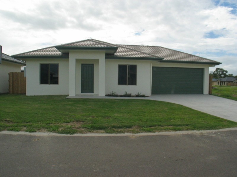 14 Seabreeze Close, Bowen QLD 4805