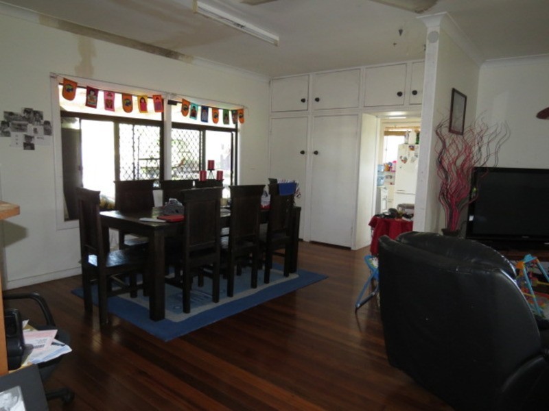 34 Sinclair  Street, Bowen QLD 4805