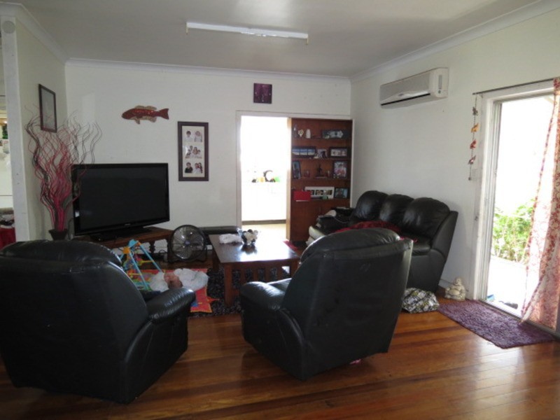 34 Sinclair  Street, Bowen QLD 4805