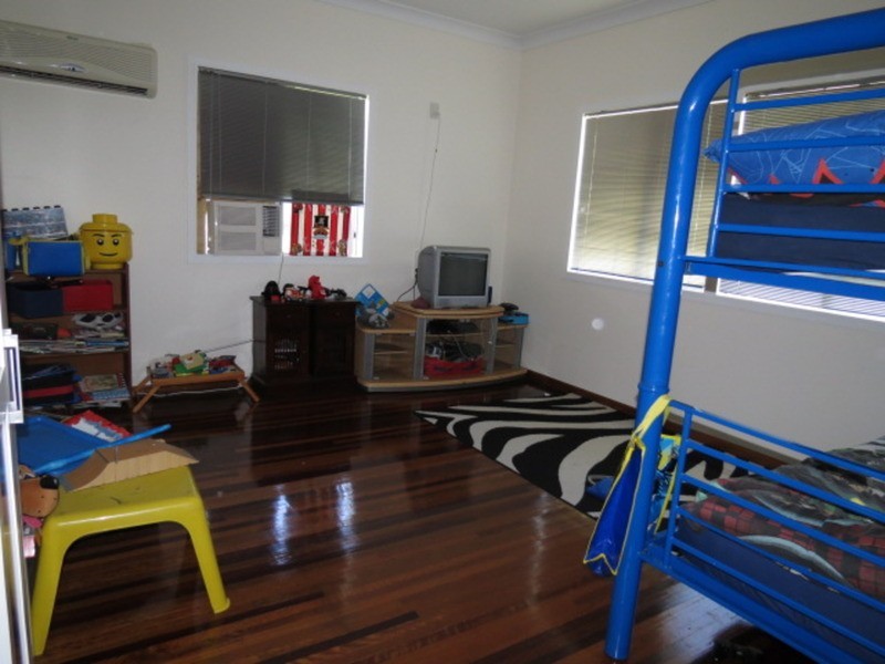 34 Sinclair  Street, Bowen QLD 4805