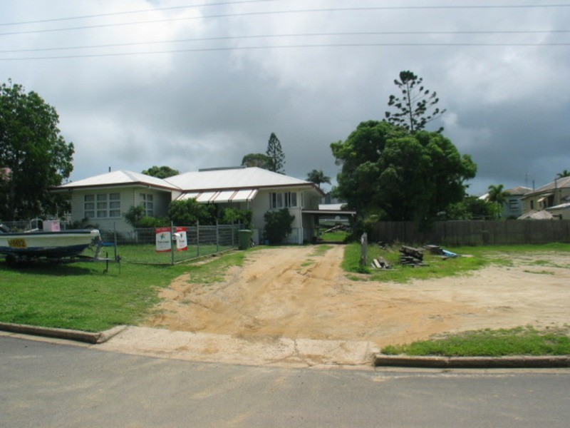 34 Sinclair  Street, Bowen QLD 4805