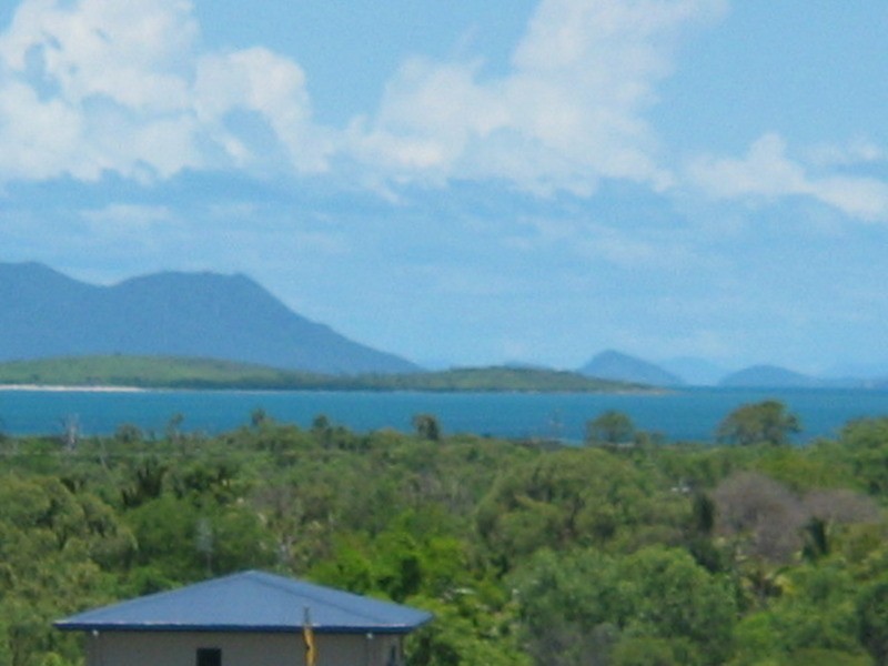 54 Drays Road, Bowen QLD 4805