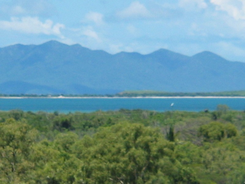 54 Drays Road, Bowen QLD 4805