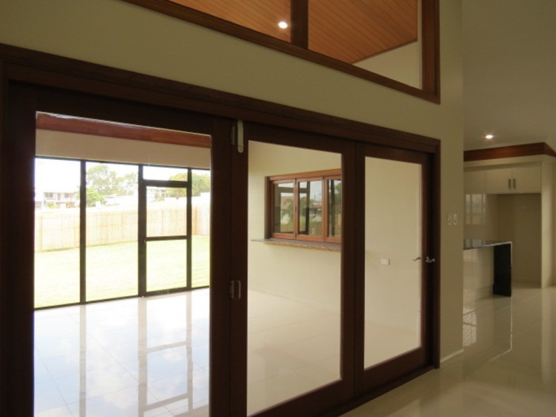 5 Daniel Street, Bowen QLD 4805