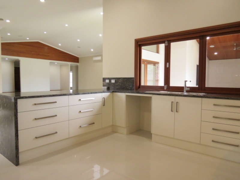 5 Daniel Street, Bowen QLD 4805