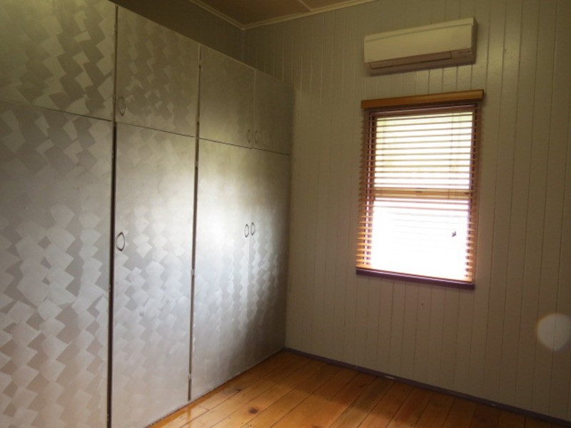 64 Livingstone Street, Bowen QLD 4805