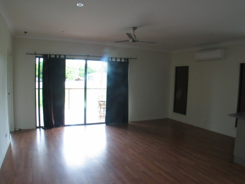 3/34 St Kilda Street, Bowen QLD 4805