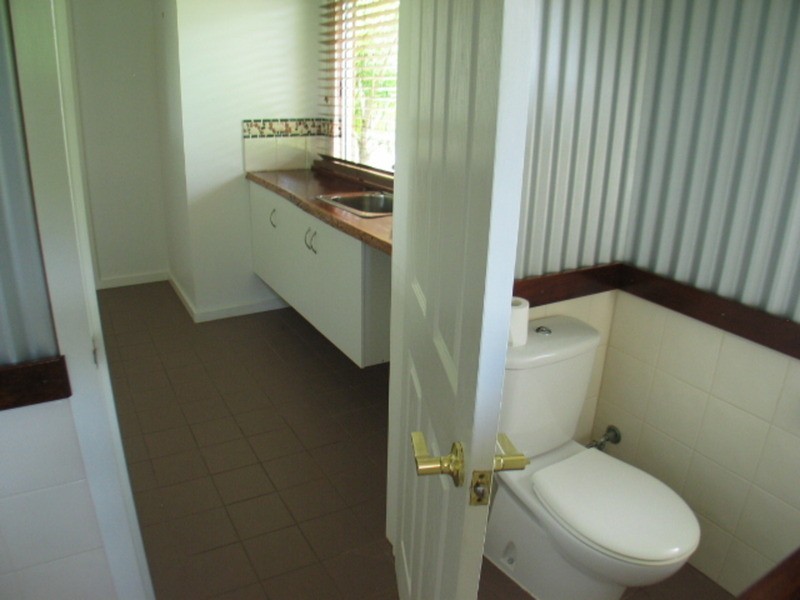 31 Livingstone Street, Bowen QLD 4805