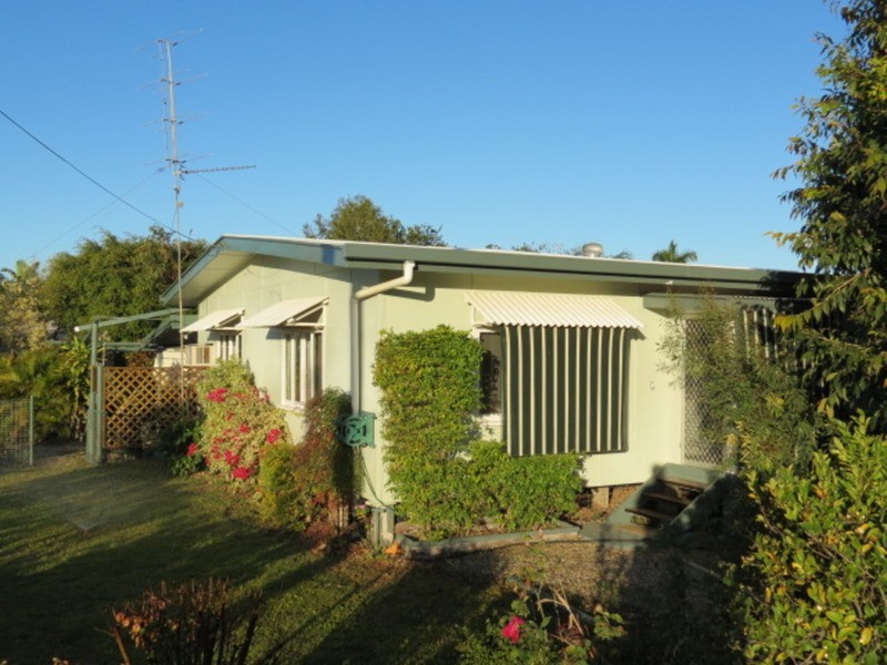 20 Gilbert Street, Bowen QLD 4805