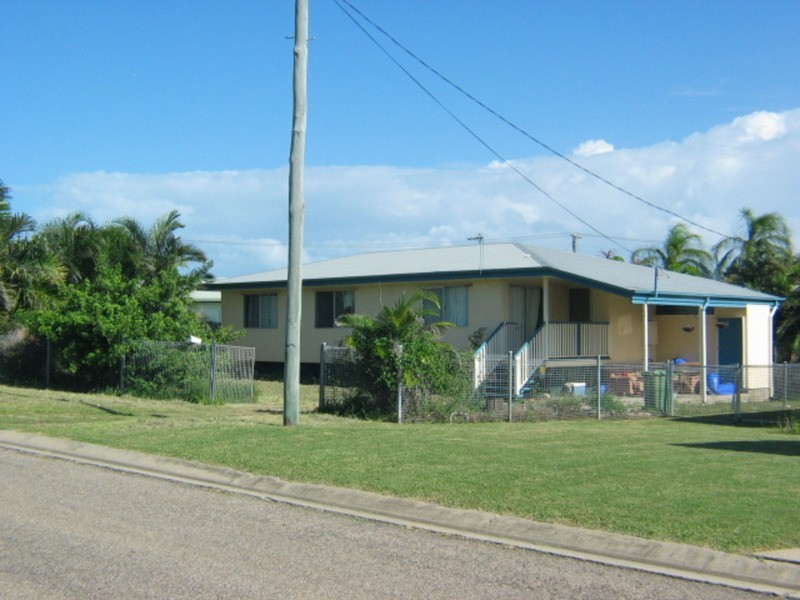 5 Rodney Street, Bowen QLD 4805