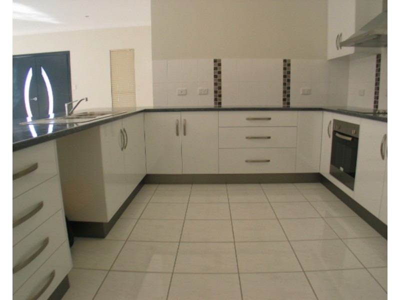 26 Skene Street, Bowen QLD 4805