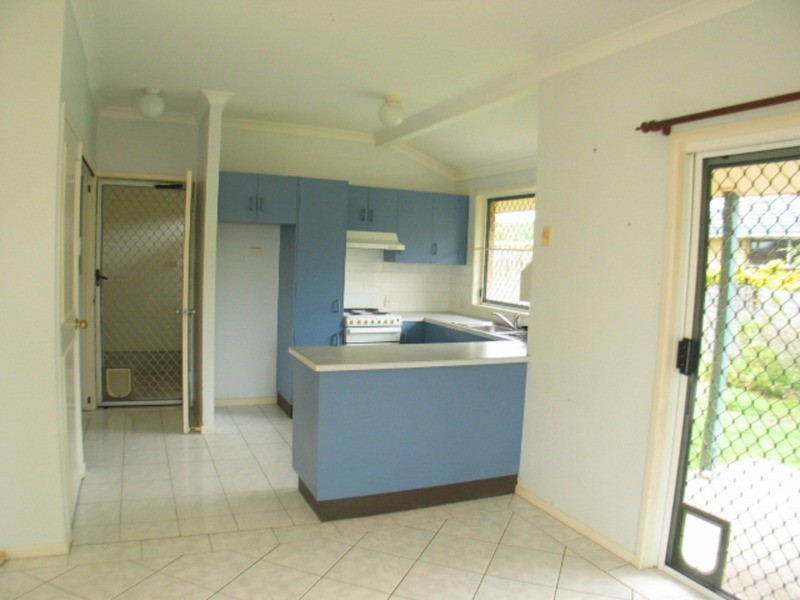 2/28 Sinclair Street, Bowen QLD 4805