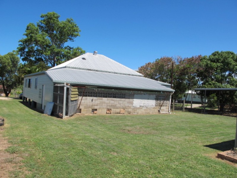 66b Hillview Road, Bowen QLD 4805
