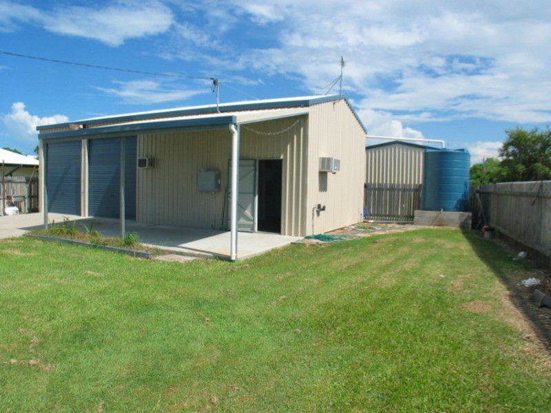8 Schilling  Court, Bowen QLD 4805