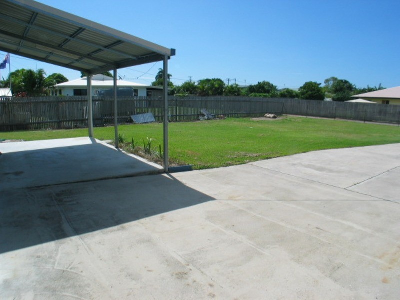 8 Schilling  Court, Bowen QLD 4805