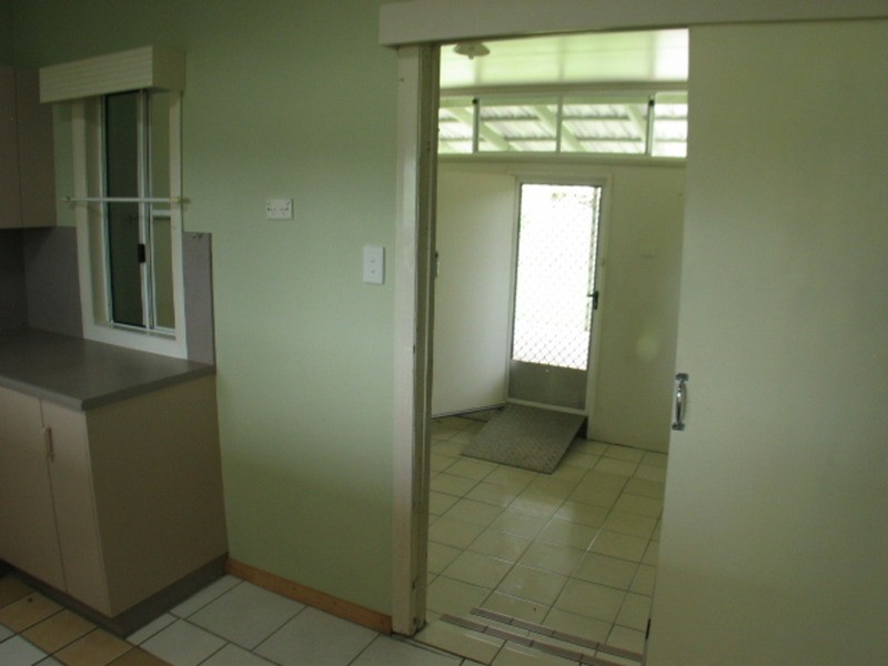 137 Herbert Street, Bowen QLD 4805