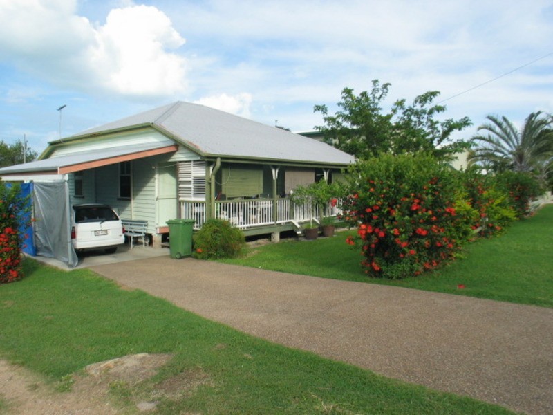 110 Herbert Street, Bowen QLD 4805