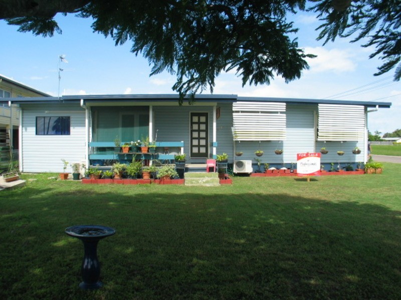 20 West Street, Bowen QLD 4805