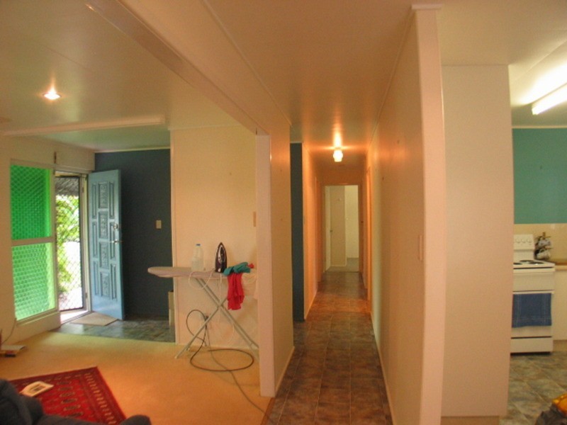 22 Rosshall Street, Bowen QLD 4805