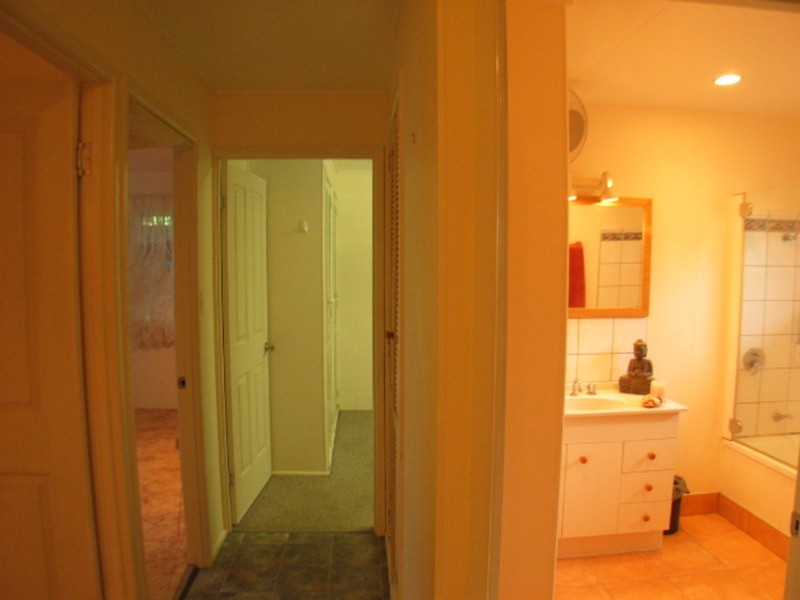 22 Rosshall Street, Bowen QLD 4805