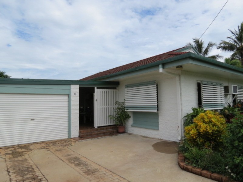 23 Argyle  Street, Bowen QLD 4805