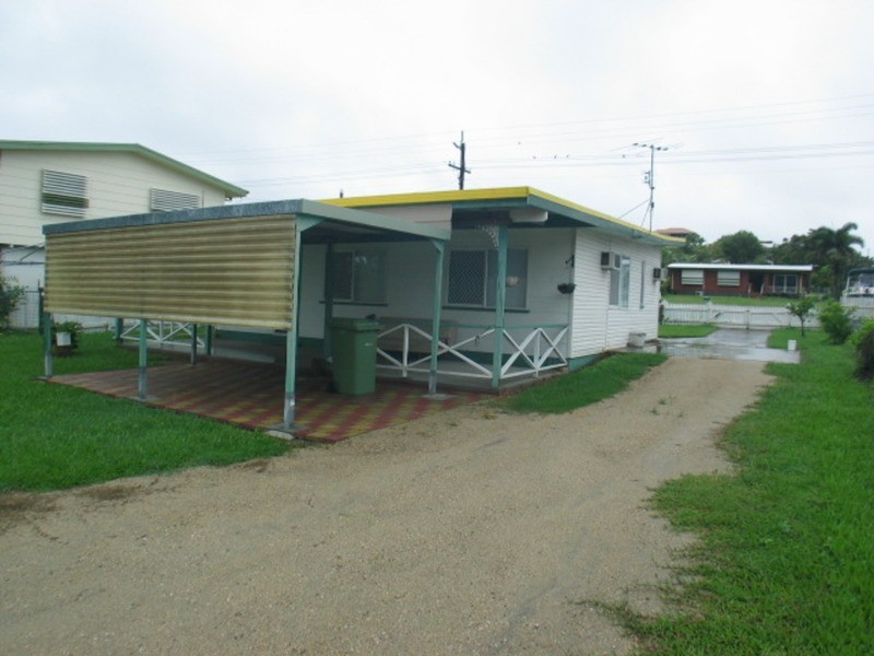 106 Gregory Street, Bowen QLD 4805