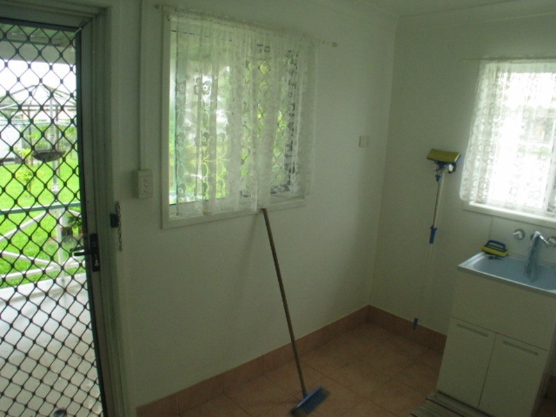 106 Gregory Street, Bowen QLD 4805