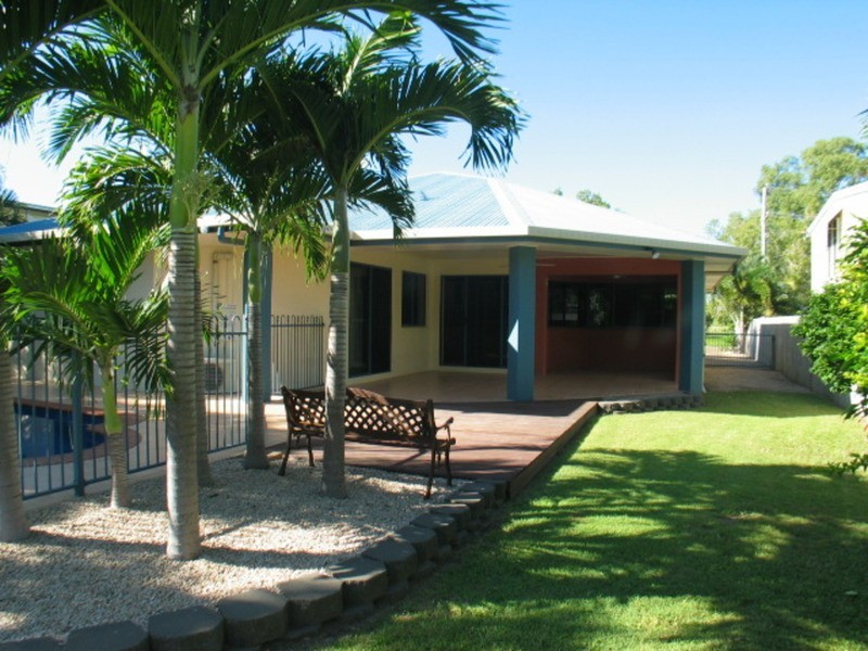 6 Verna Street, Bowen QLD 4805