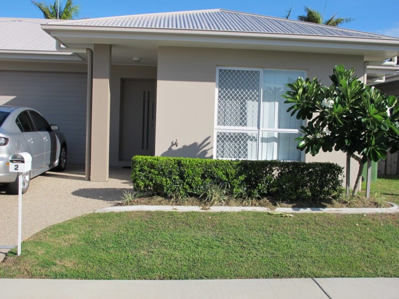2/22 Tracey Street, Bowen QLD 4805