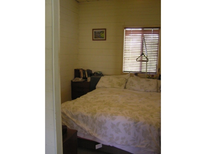 16 Skene Street, Bowen QLD 4805