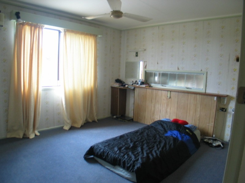 15 Denison Street, Bowen QLD 4805