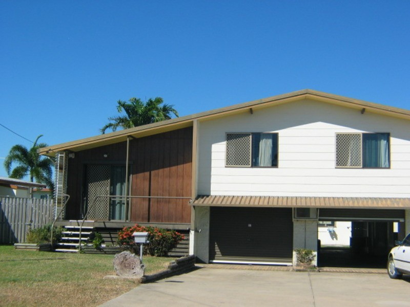15 Denison Street, Bowen QLD 4805