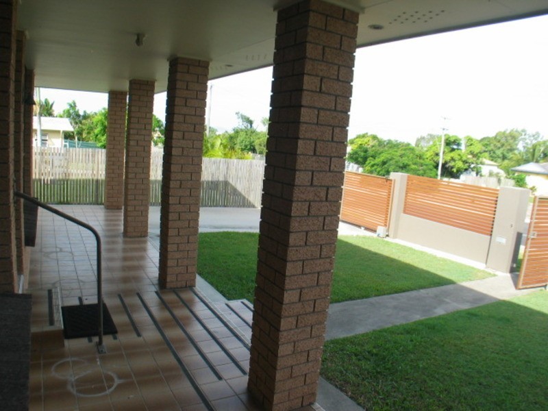 64 Gordon Street, Bowen QLD 4805