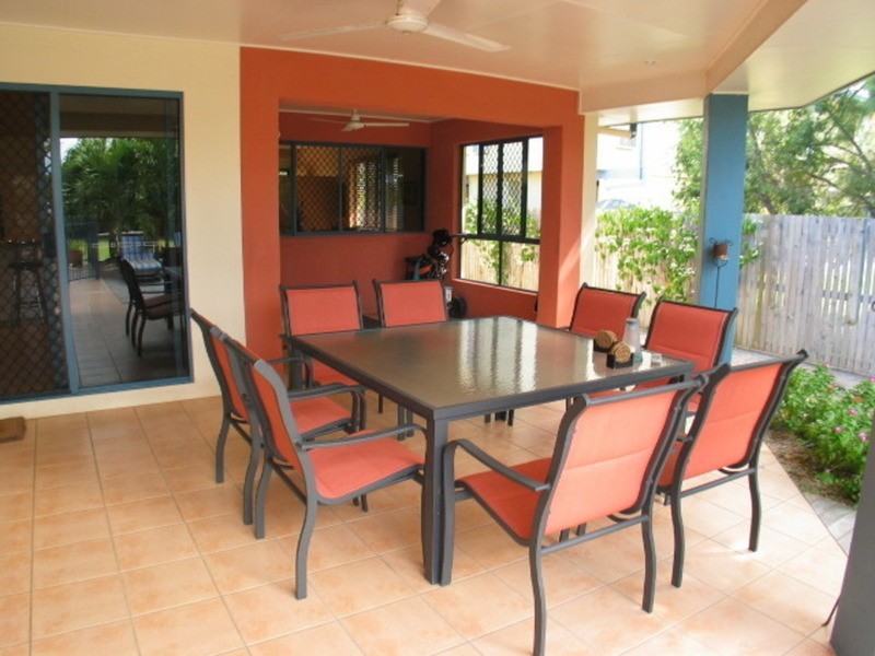 6 Verna Street, Bowen QLD 4805