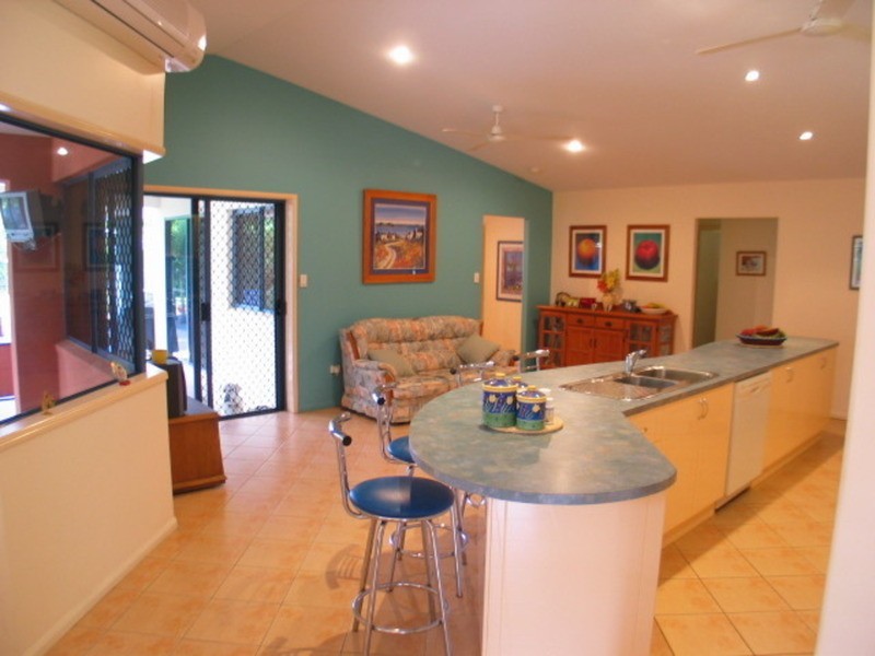 6 Verna Street, Bowen QLD 4805