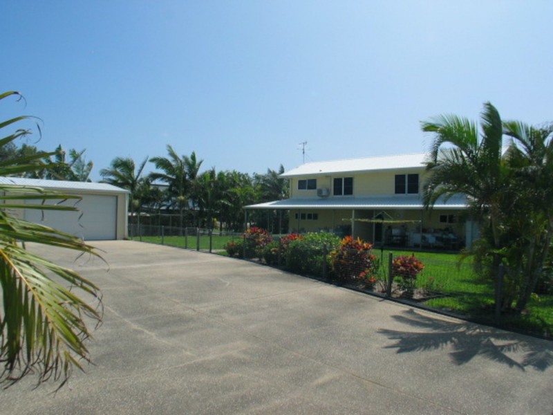 Flat 1/17 Leichhardt Street, Bowen QLD 4805