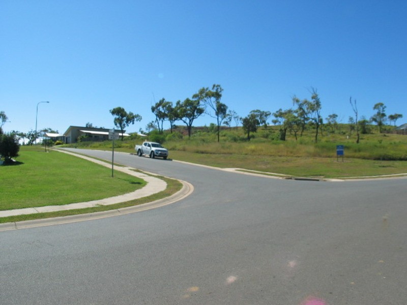 4  Sunshine  Court, Bowen QLD 4805
