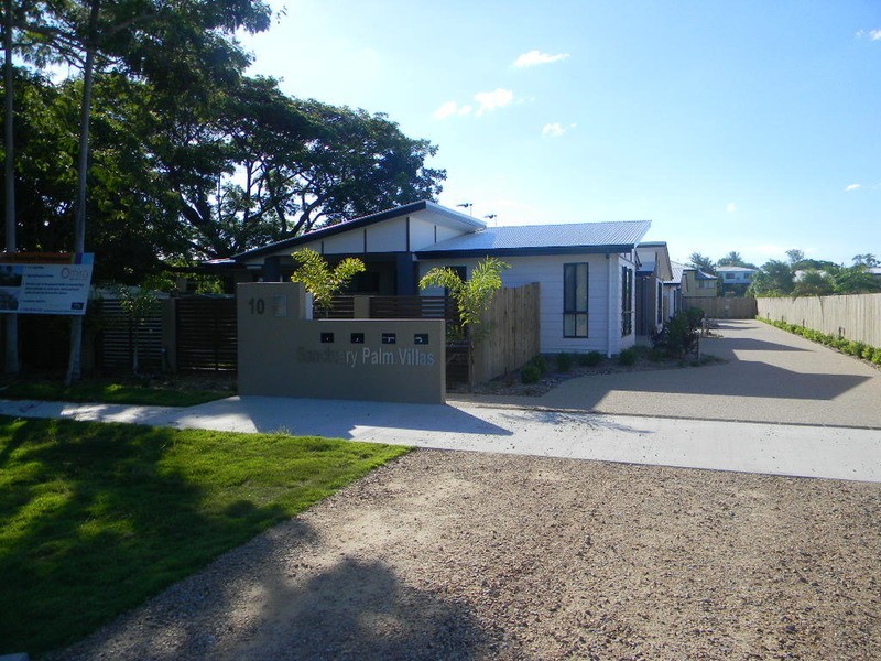 3/10 Gordon Street, Bowen QLD 4805