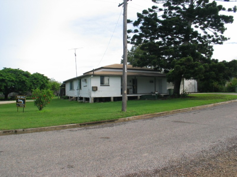 67 Williams Street, Bowen QLD 4805