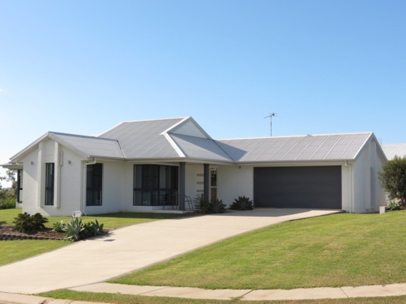 5 Fairway Drive, Bowen QLD 4805