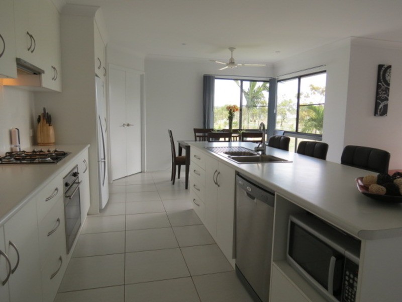 5 Fairway Drive, Bowen QLD 4805