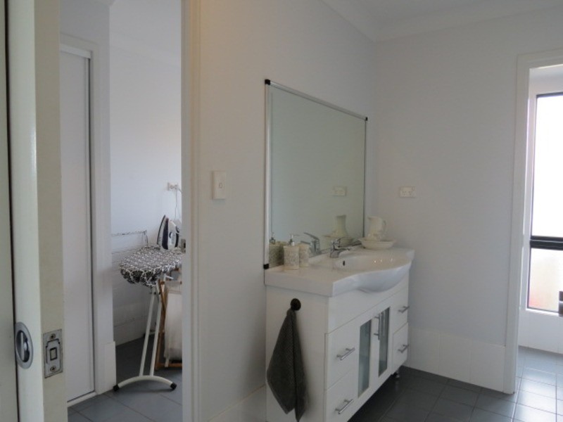 5 Fairway Drive, Bowen QLD 4805