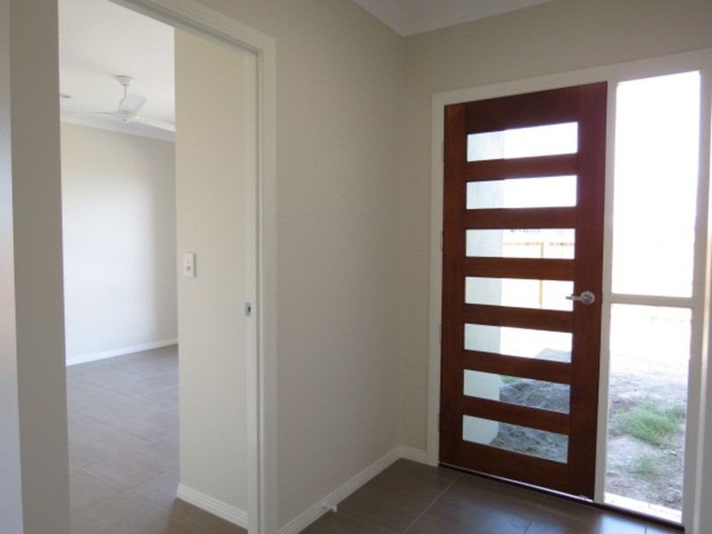 1/16 Lime Tree Court, Bowen QLD 4805