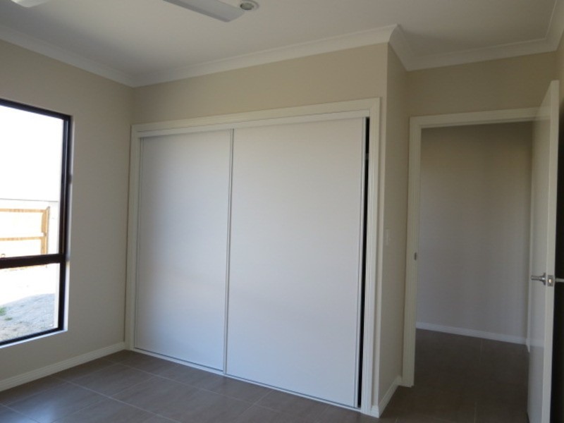 1/16 Lime Tree Court, Bowen QLD 4805