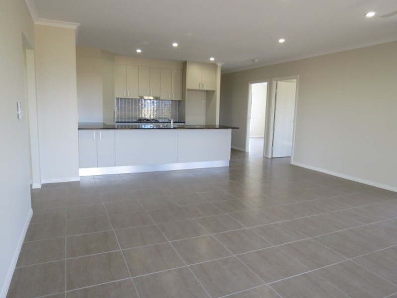 1/16 Lime Tree Court, Bowen QLD 4805