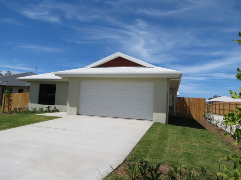 2/16 Lime Tree Court, Bowen QLD 4805