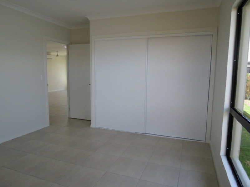 2/16 Lime Tree Court, Bowen QLD 4805