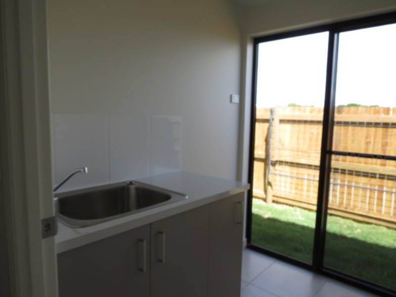 2/16 Lime Tree Court, Bowen QLD 4805